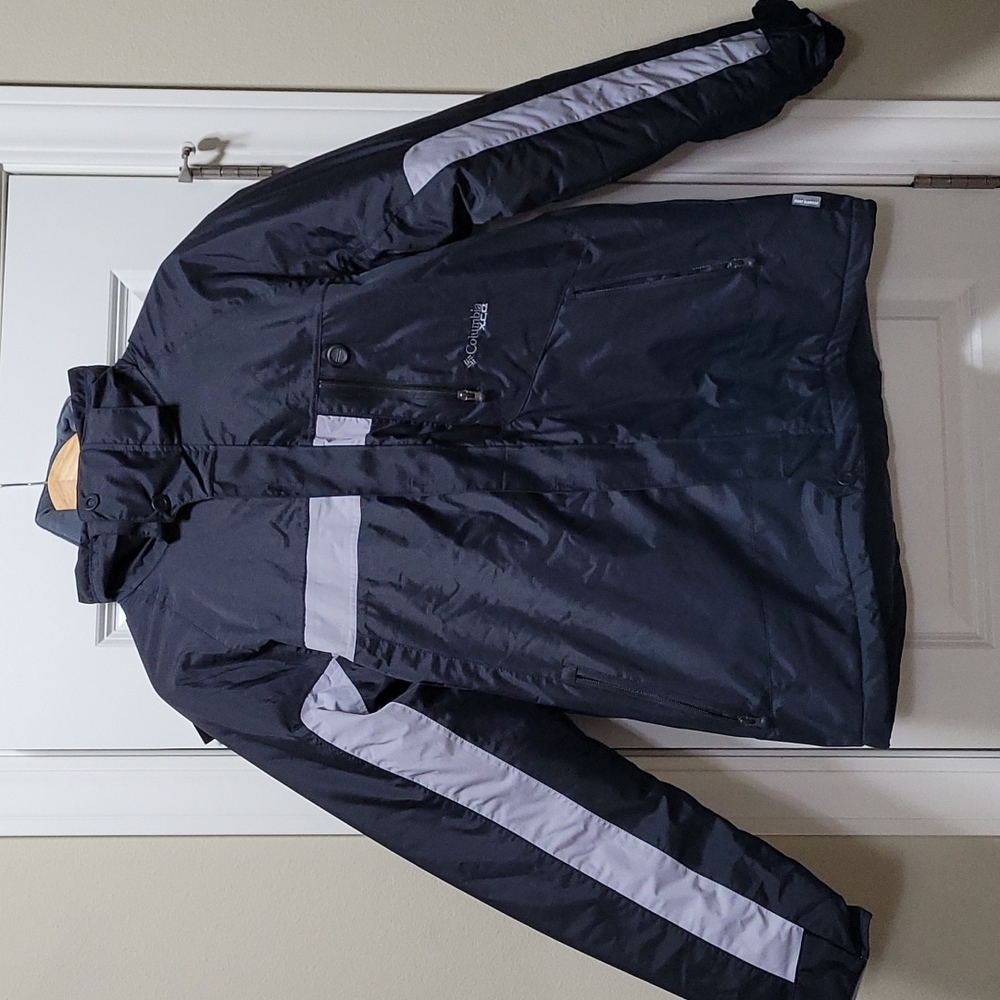 Columbia sportswear Co XCO Men's L core interchange jacket black/gray.
